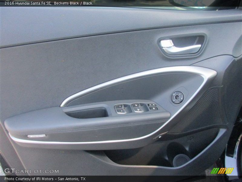 Becketts Black / Black 2016 Hyundai Santa Fe SE