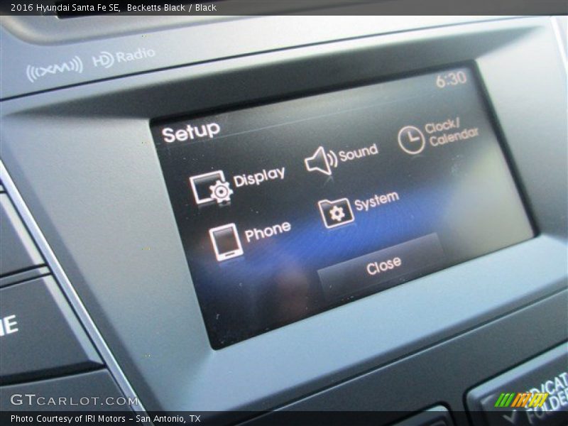 Becketts Black / Black 2016 Hyundai Santa Fe SE
