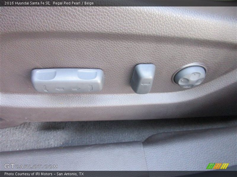 Regal Red Pearl / Beige 2016 Hyundai Santa Fe SE