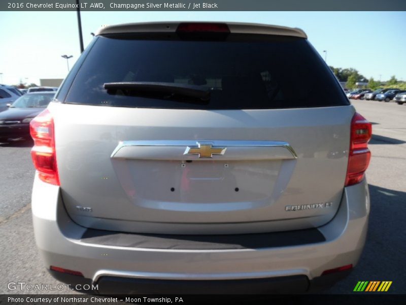 Champagne Silver Metallic / Jet Black 2016 Chevrolet Equinox LT AWD
