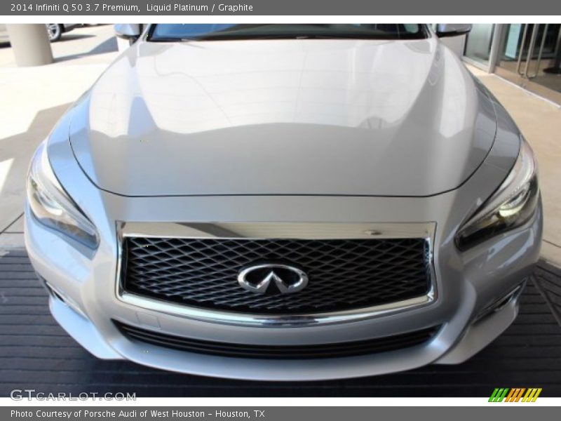 Liquid Platinum / Graphite 2014 Infiniti Q 50 3.7 Premium