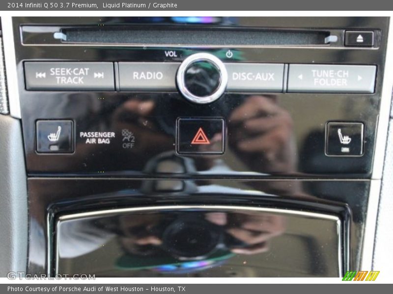 Liquid Platinum / Graphite 2014 Infiniti Q 50 3.7 Premium