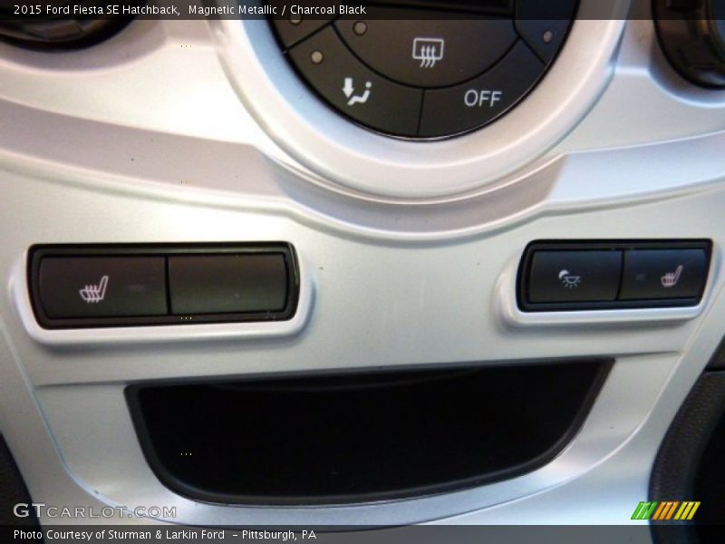 Magnetic Metallic / Charcoal Black 2015 Ford Fiesta SE Hatchback