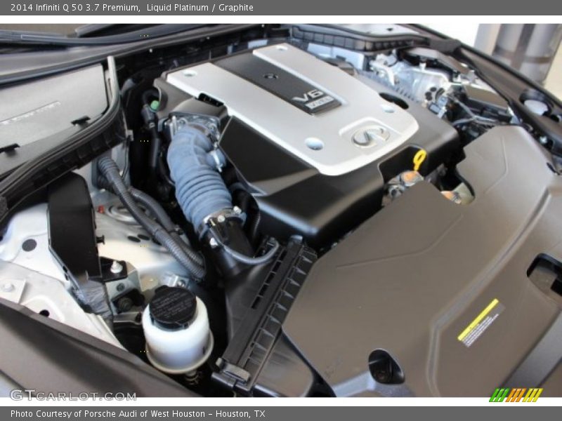 Liquid Platinum / Graphite 2014 Infiniti Q 50 3.7 Premium