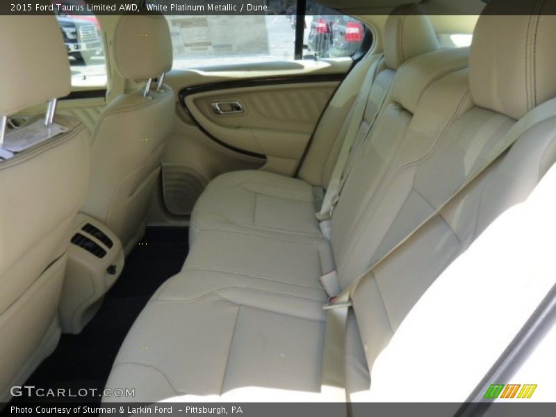 White Platinum Metallic / Dune 2015 Ford Taurus Limited AWD