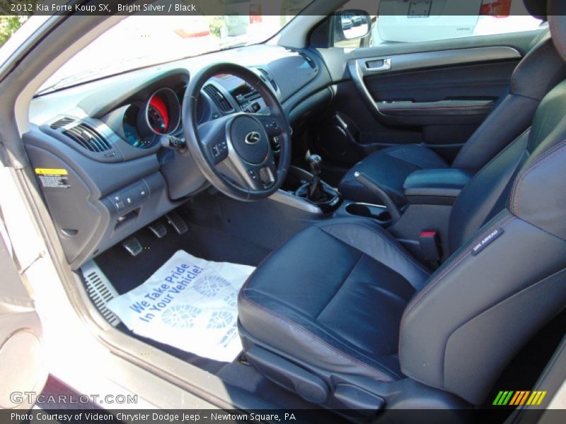 Bright Silver / Black 2012 Kia Forte Koup SX