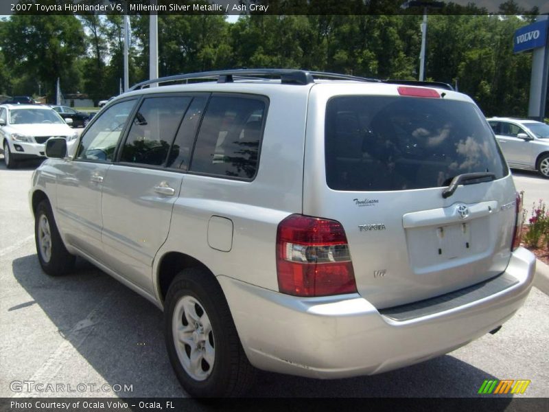 Millenium Silver Metallic / Ash Gray 2007 Toyota Highlander V6