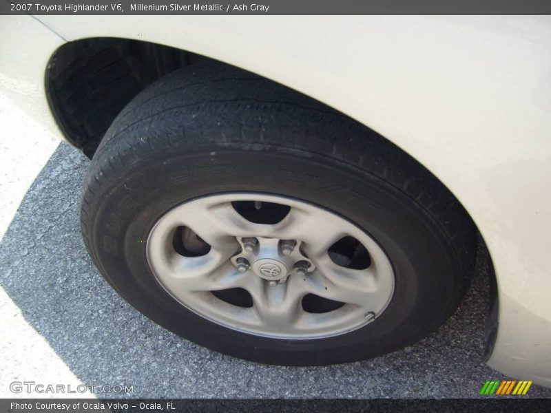 Millenium Silver Metallic / Ash Gray 2007 Toyota Highlander V6