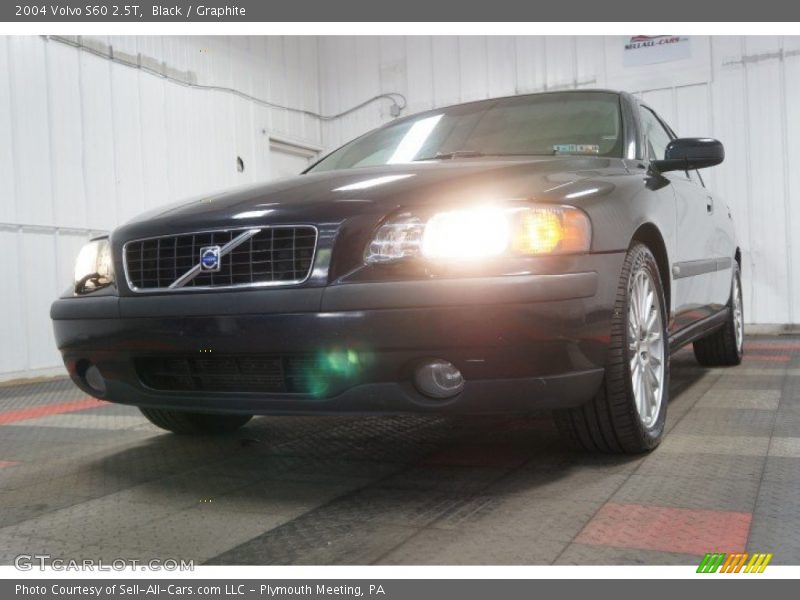 Black / Graphite 2004 Volvo S60 2.5T