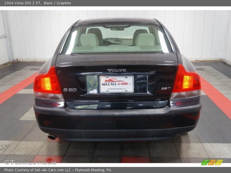 Black / Graphite 2004 Volvo S60 2.5T