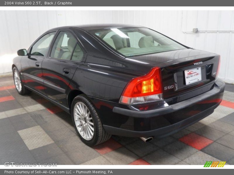 Black / Graphite 2004 Volvo S60 2.5T