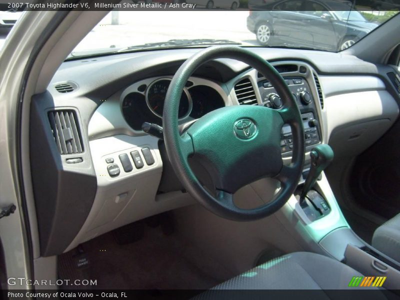 Millenium Silver Metallic / Ash Gray 2007 Toyota Highlander V6