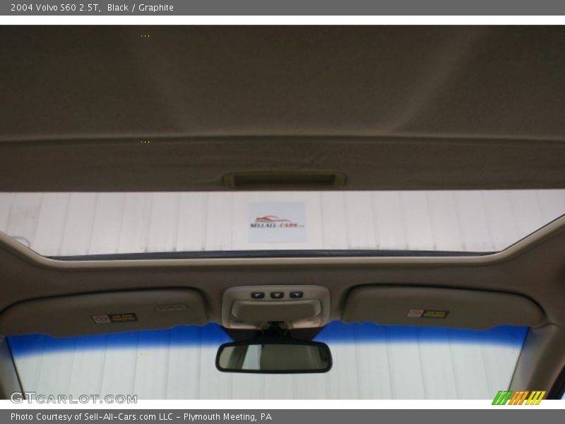 Black / Graphite 2004 Volvo S60 2.5T