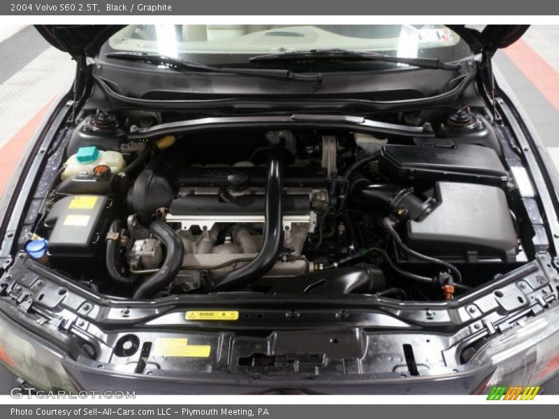 Black / Graphite 2004 Volvo S60 2.5T