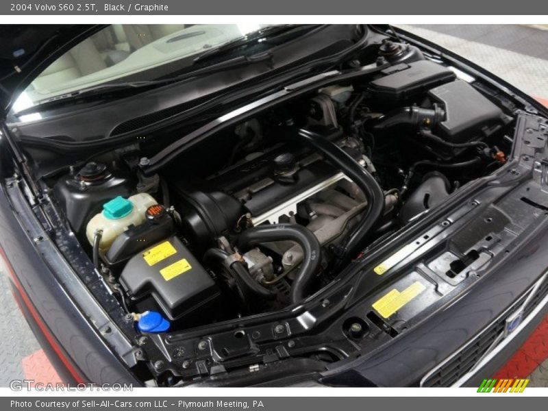 Black / Graphite 2004 Volvo S60 2.5T