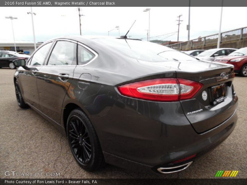 Magnetic Metallic / Charcoal Black 2016 Ford Fusion SE AWD
