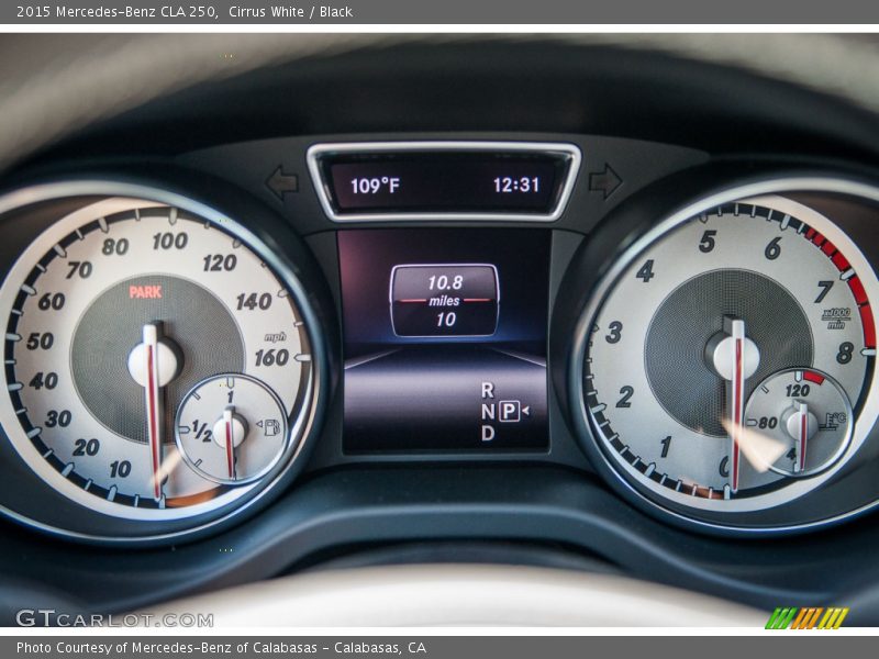 Cirrus White / Black 2015 Mercedes-Benz CLA 250