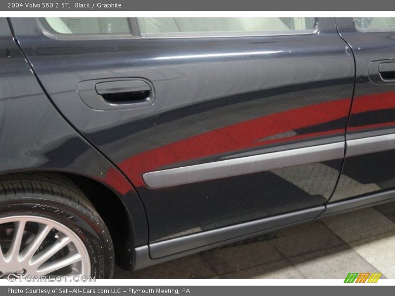 Black / Graphite 2004 Volvo S60 2.5T
