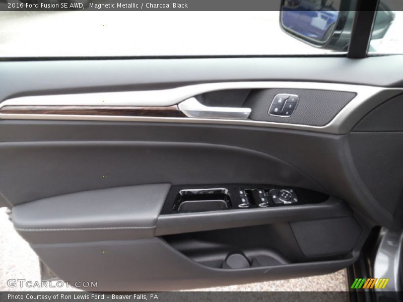 Magnetic Metallic / Charcoal Black 2016 Ford Fusion SE AWD