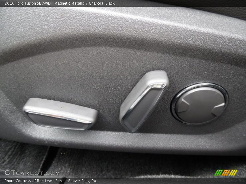 Magnetic Metallic / Charcoal Black 2016 Ford Fusion SE AWD