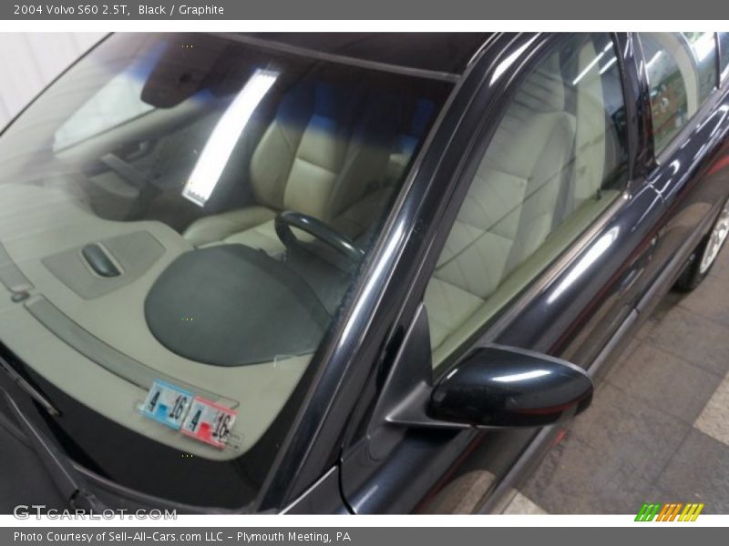 Black / Graphite 2004 Volvo S60 2.5T