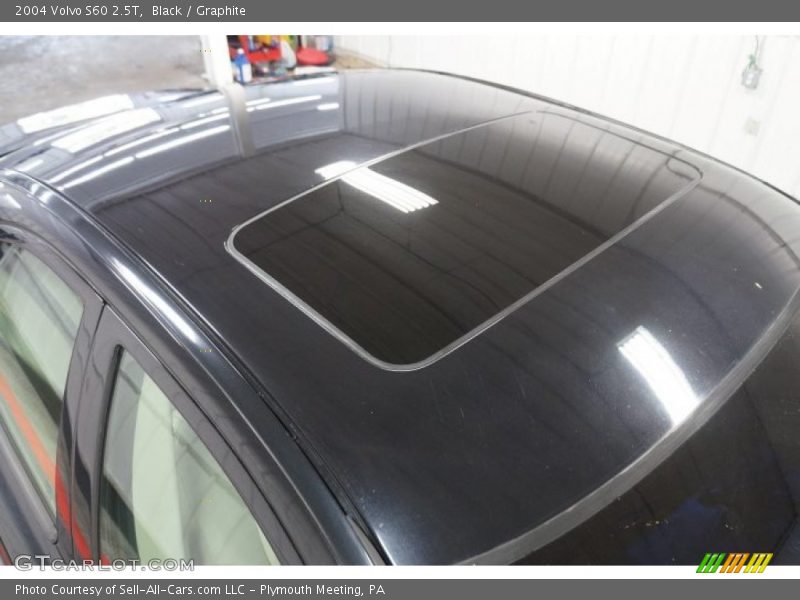 Black / Graphite 2004 Volvo S60 2.5T
