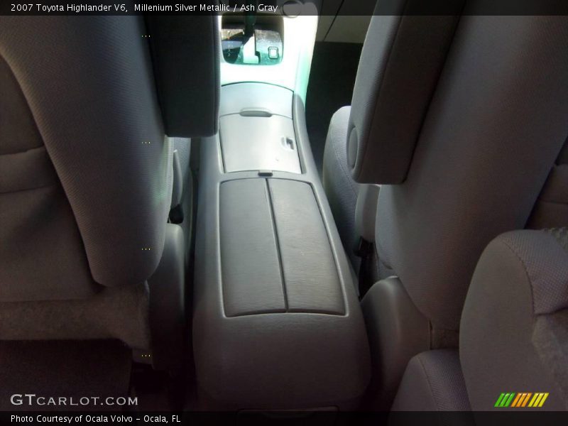 Millenium Silver Metallic / Ash Gray 2007 Toyota Highlander V6