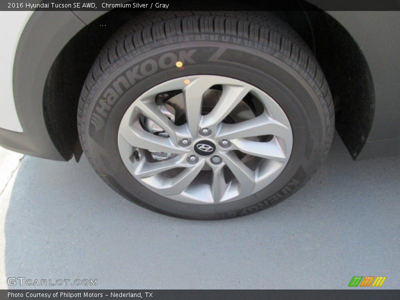  2016 Tucson SE AWD Wheel