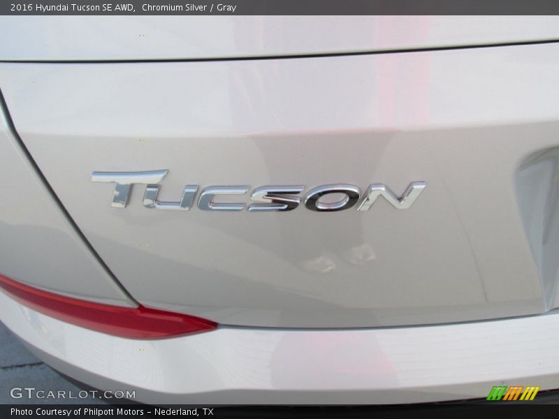 Chromium Silver / Gray 2016 Hyundai Tucson SE AWD