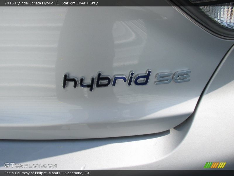 Starlight Silver / Gray 2016 Hyundai Sonata Hybrid SE