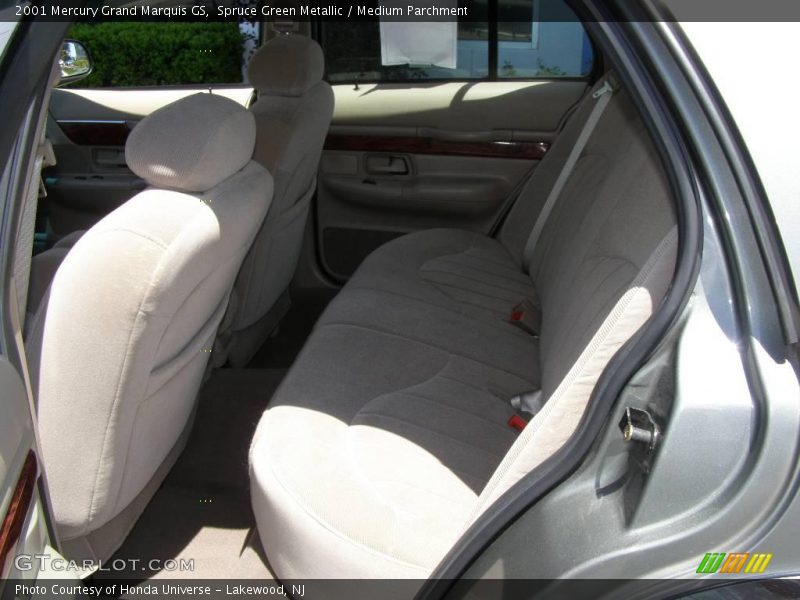 Spruce Green Metallic / Medium Parchment 2001 Mercury Grand Marquis GS