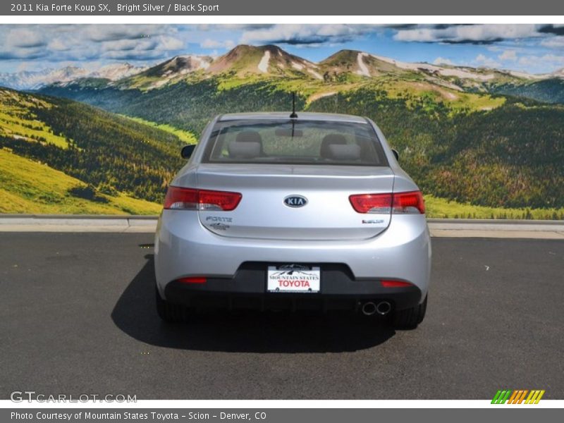 Bright Silver / Black Sport 2011 Kia Forte Koup SX