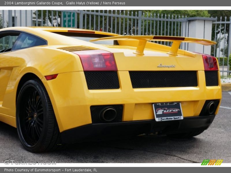 Giallo Halys (Yellow) / Nero Perseus 2004 Lamborghini Gallardo Coupe