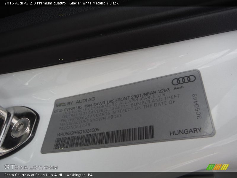 Glacier White Metallic / Black 2016 Audi A3 2.0 Premium quattro
