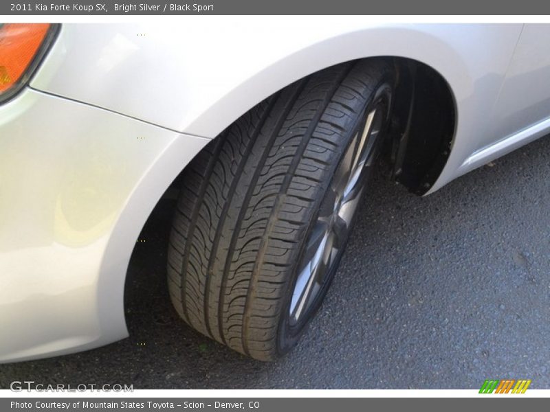 Bright Silver / Black Sport 2011 Kia Forte Koup SX