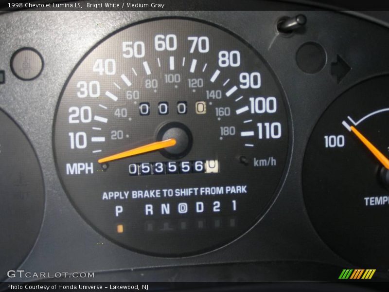 Bright White / Medium Gray 1998 Chevrolet Lumina LS
