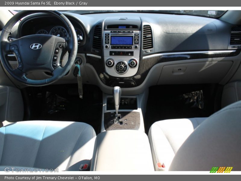 Ebony Black / Gray 2009 Hyundai Santa Fe SE