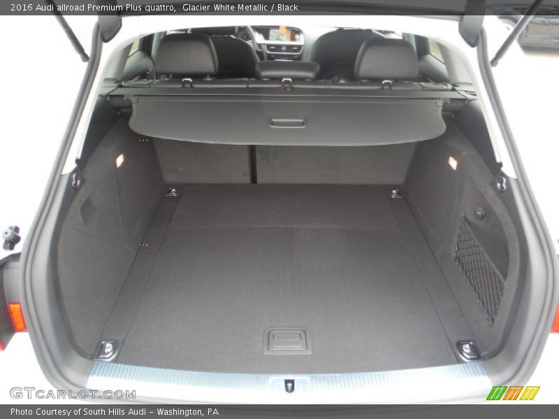  2016 allroad Premium Plus quattro Trunk