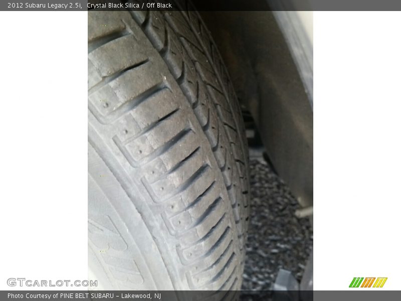Crystal Black Silica / Off Black 2012 Subaru Legacy 2.5i
