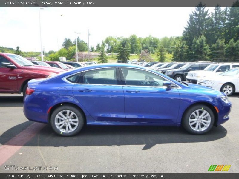 Vivid Blue Pearl / Black 2016 Chrysler 200 Limited