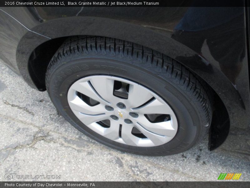 Black Granite Metallic / Jet Black/Medium Titanium 2016 Chevrolet Cruze Limited LS