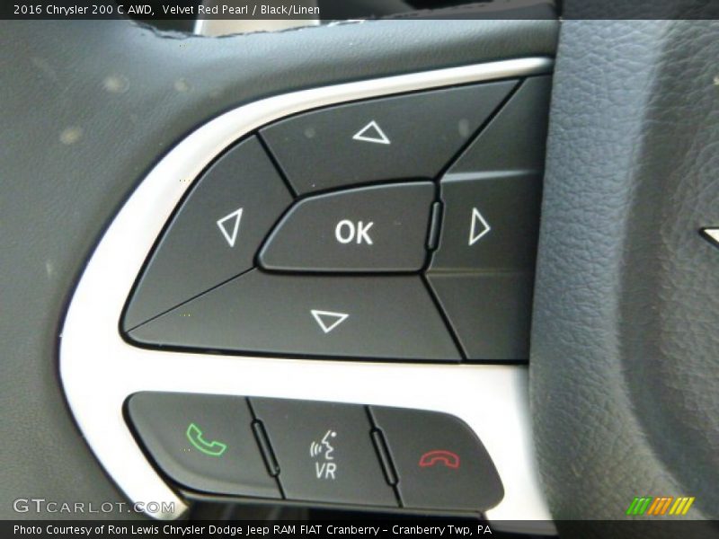 Controls of 2016 200 C AWD