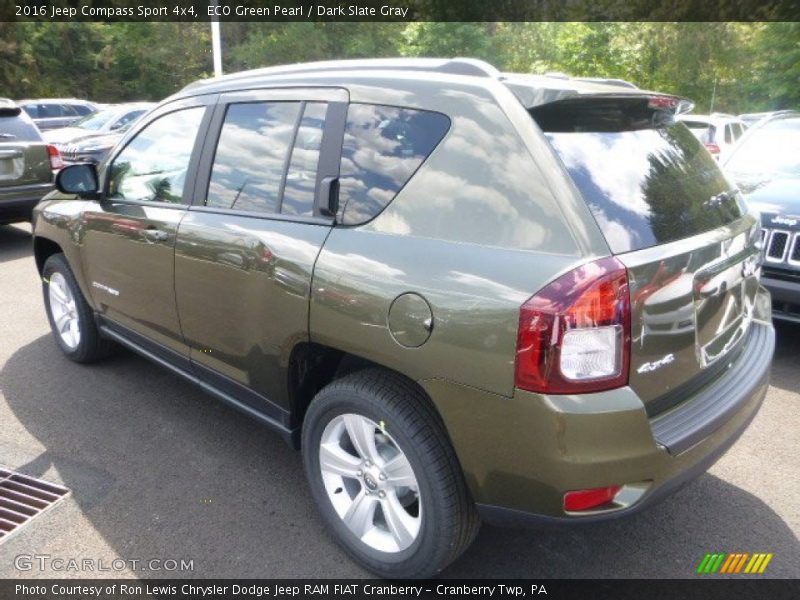 ECO Green Pearl / Dark Slate Gray 2016 Jeep Compass Sport 4x4