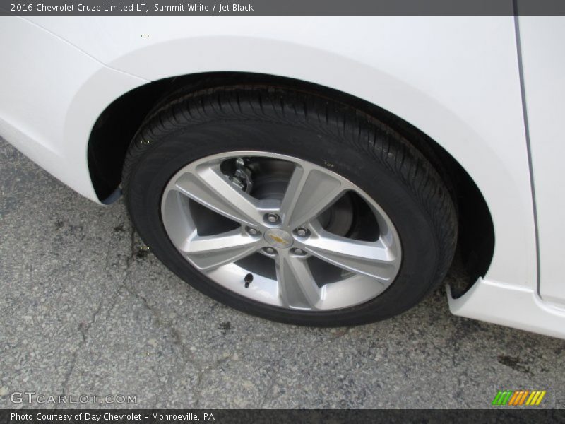 Summit White / Jet Black 2016 Chevrolet Cruze Limited LT