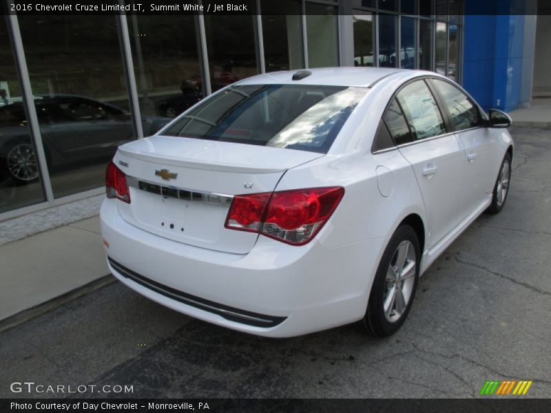 Summit White / Jet Black 2016 Chevrolet Cruze Limited LT