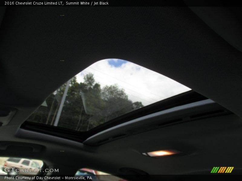 Summit White / Jet Black 2016 Chevrolet Cruze Limited LT