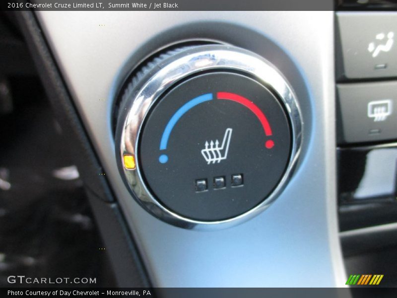 Summit White / Jet Black 2016 Chevrolet Cruze Limited LT