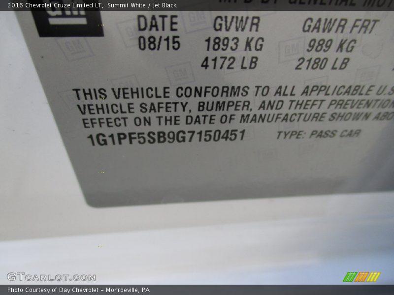 Summit White / Jet Black 2016 Chevrolet Cruze Limited LT