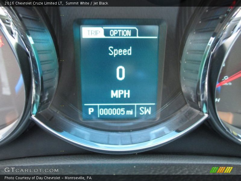 Summit White / Jet Black 2016 Chevrolet Cruze Limited LT