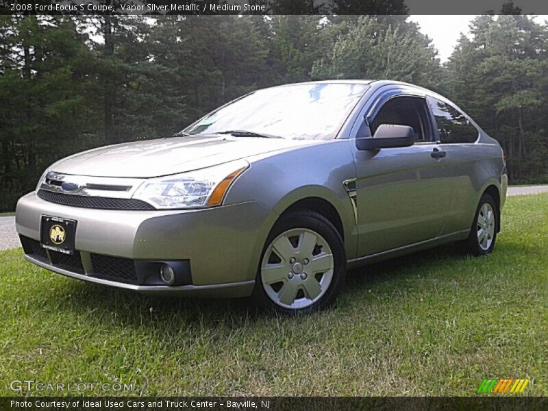 Vapor Silver Metallic / Medium Stone 2008 Ford Focus S Coupe